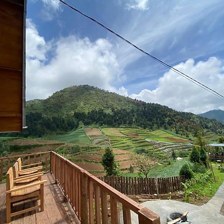 Satha Private Villa Dieng Banjarnegara Esterno foto