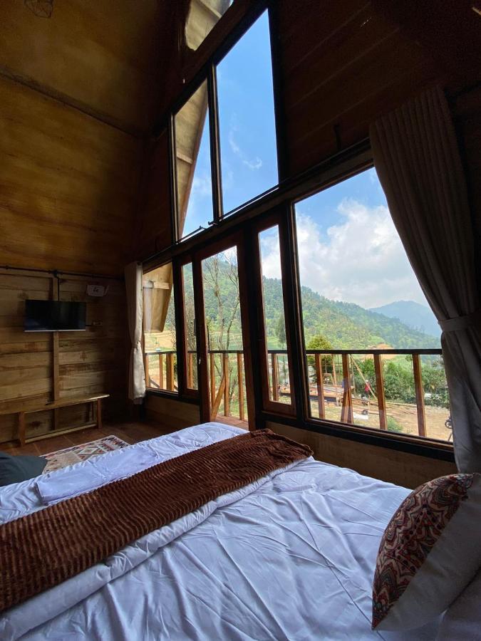 Satha Private Villa Dieng Banjarnegara Esterno foto